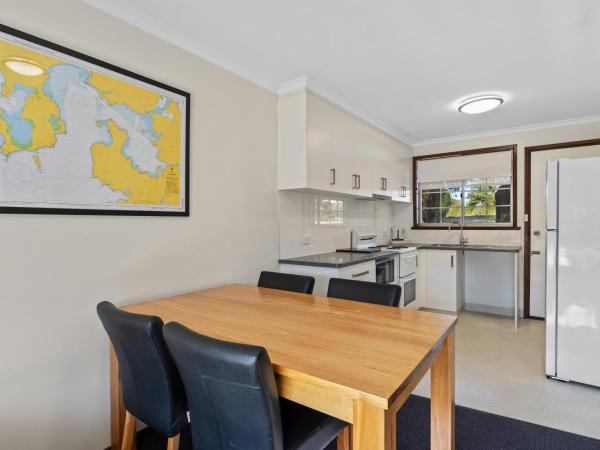 Riverfront Motel & Villas : photo 3 de la chambre villa 2 chambres :