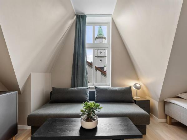 Bohemian : photo 8 de la chambre chambre triple - vue sur ville