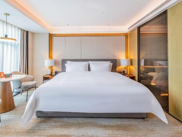 Mehood Hotel Shenzhen Baoan International Convention and Exhibition Center : photo 1 de la chambre chambre double deluxe avec baignoire