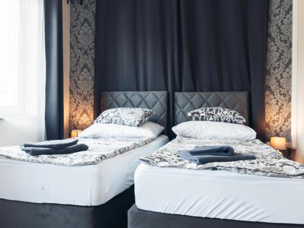 Végvári Hotel Eger : photo 4 de la chambre suite exécutive