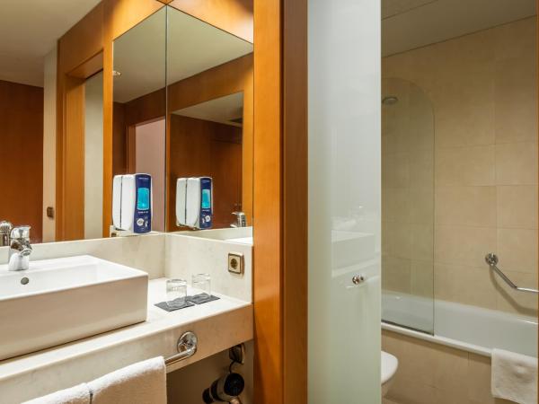 Hotel SB Ciutat Tarragona : photo 2 de la chambre chambre double ou lits jumeaux