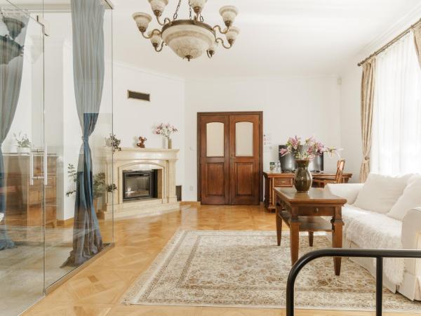 Apartamenty w Dworku Cheval : photo 2 de la chambre appartement deluxe