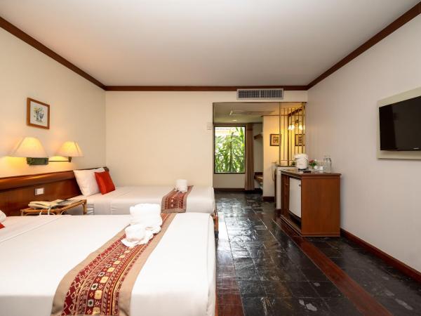 Comsaed River Kwai Resort : photo 2 de la chambre mountain view deluxe twin room