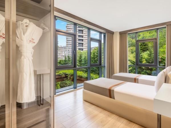 Mayar Residence Hotel : photo 7 de la chambre appartement 3 chambres de luxe avec balcon