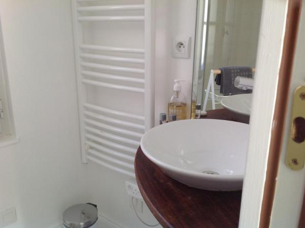 B&B Le Fond de la Cour : photo 6 de la chambre chambre quadruple premium