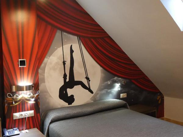 Hostal 4C Cuatro Caminos : photo 2 de la chambre chambre double