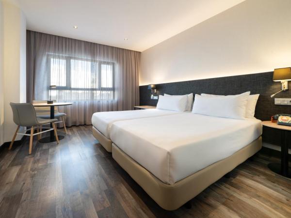 Hotel Cádiz Paseo del Mar, Affiliated by Meliá : photo 3 de la chambre chambre communicante standard