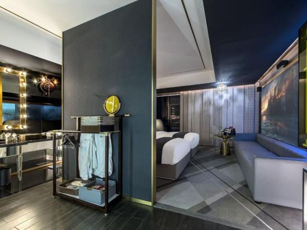 Movietel Shenzhen : photo 1 de la chambre chambre double deluxe avec baignoire