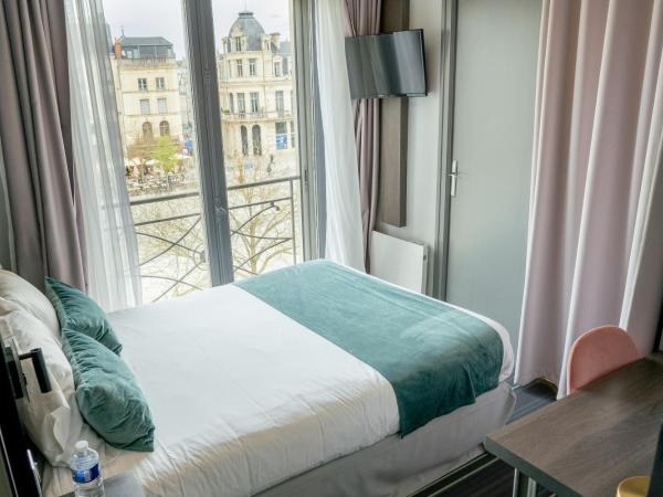 Hôtel Central : photo 3 de la chambre chambre simple Économique