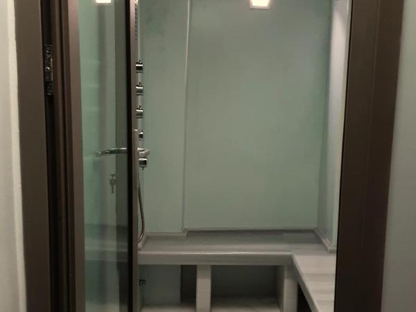 Hamam Oriental Suites : photo 6 de la chambre suite lit queen-size avec baignoire spa