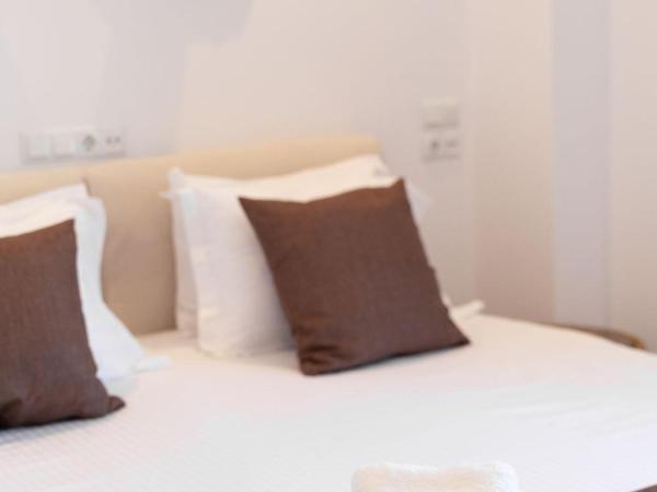 Dimele : photo 5 de la chambre chambre double ou lits jumeaux - vue latérale sur mer