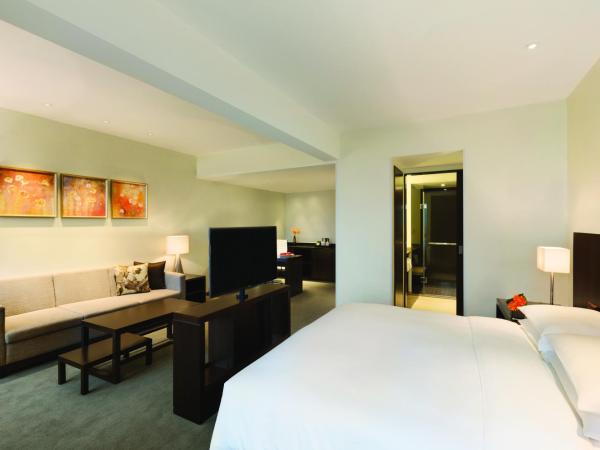 Hyatt Place Shenzhen Dongmen : photo 1 de la chambre chambre lit king-size spéciale avec canapé-lit