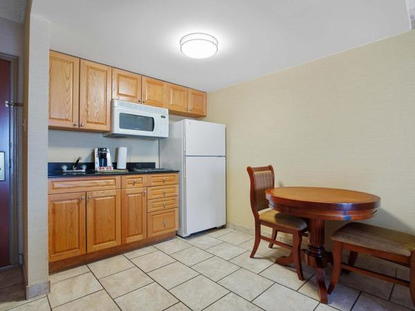 Sandman Hotel & Suites London Downtown : photo 6 de la chambre suite lit king-size exécutive