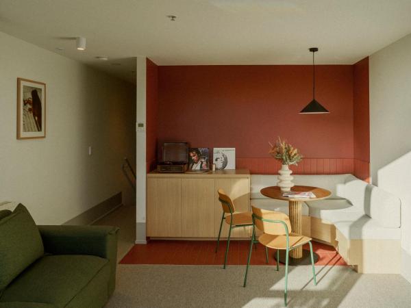 Drifter Christchurch : photo 5 de la chambre loft suite with queen and bunk