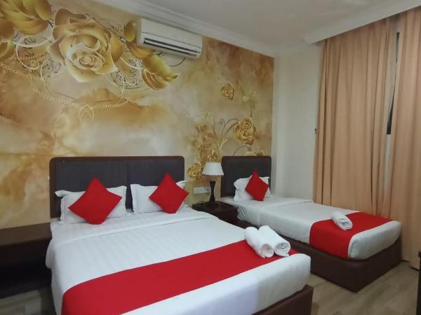 Comfort Hotel : photo 1 de la chambre chambre triple