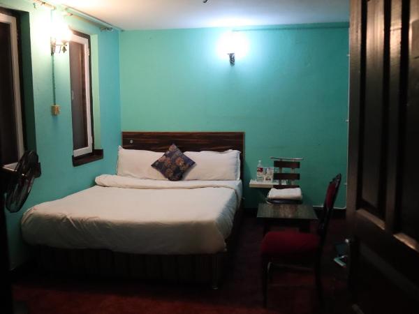 Heranya Hostel : photo 7 de la chambre chambre standard lit queen-size