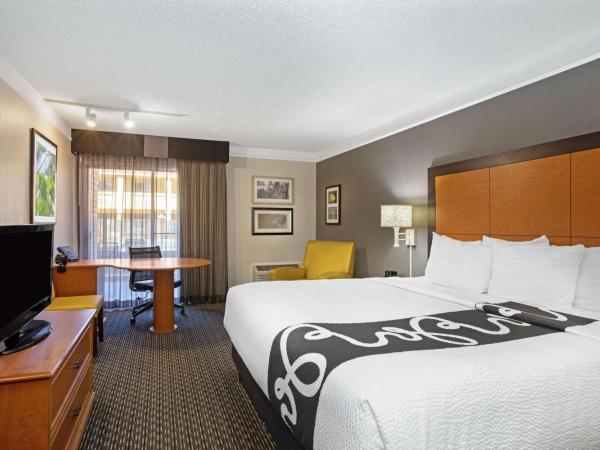 La Quinta Inn by Wyndham Tucson East : photo 5 de la chambre chambre lit king-size - non-fumeurs