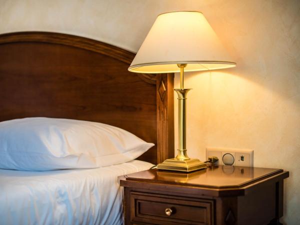 Grand Hotel et Centre Thermal d'Yverdon-les-Bains : photo 8 de la chambre chambre heritage familiale