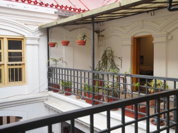 Samsara Apartments by Baber Mahal Revisited : photo 3 de la chambre chambre double deluxe avec balcon