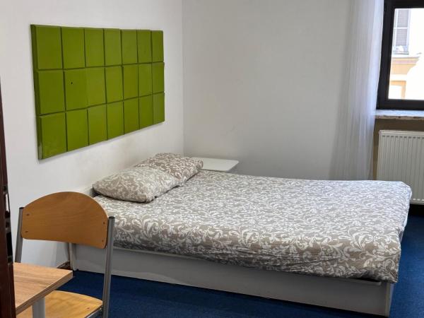 Erasmus Rooms Genius- 24h self check-in : photo 4 de la chambre chambre double standard