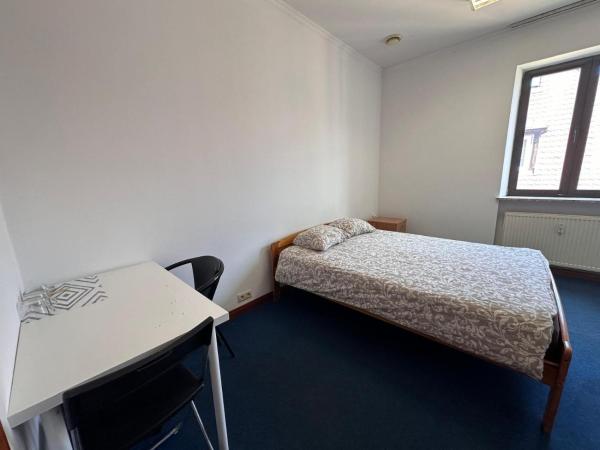 Erasmus Rooms Plus- 24h self check-in : photo 1 de la chambre chambre double standard