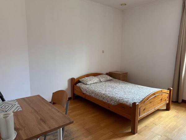 Erasmus Rooms Plus- 24h self check-in : photo 1 de la chambre chambre double