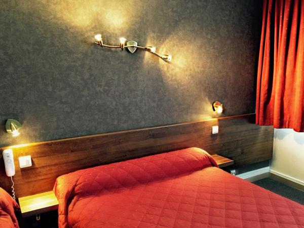 Hotel Saint-Aignan : photo 1 de la chambre chambre quadruple