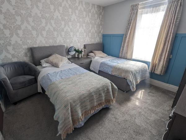 Hesketh Hotel : photo 9 de la chambre chambre lits jumeaux avec salle de bains privative