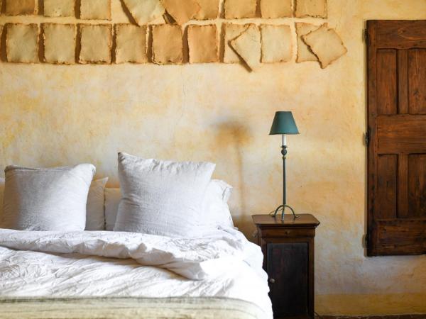 La Maison des Chapitres : photo 5 de la chambre chambre lit king-size supérieure