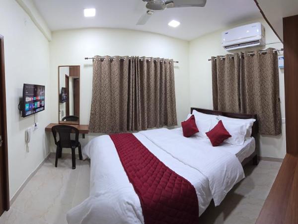 Hotel NJ Residency : photo 6 de la chambre chambre lit queen-size deluxe