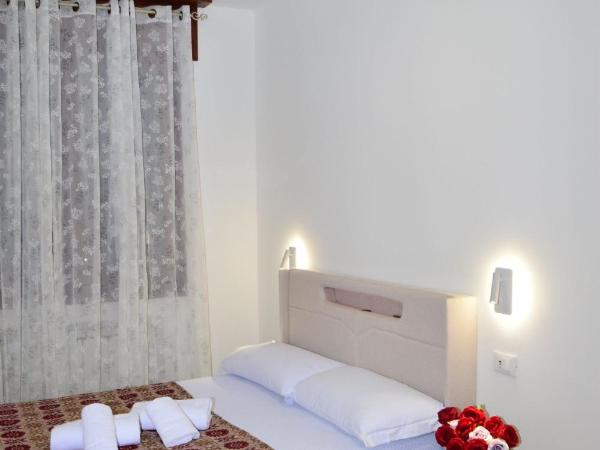 CASA AISHA TRAIN STATION Venice : photo 9 de la chambre chambre double avec salle de bains privative