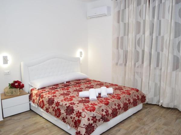 CASA AISHA TRAIN STATION Venice : photo 10 de la chambre chambre triple avec salle de bains privative