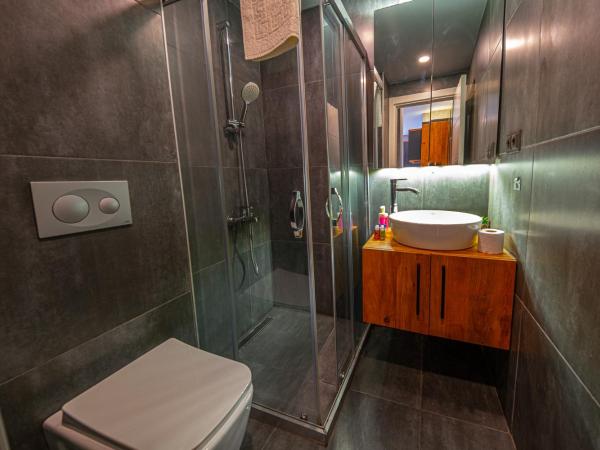 Mrt Suites Lara : photo 3 de la chambre suite familiale