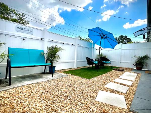 Restful Sleep - Close to TPA : photo 10 de la chambre chambre double deluxe (2 adultes + 1 enfant)