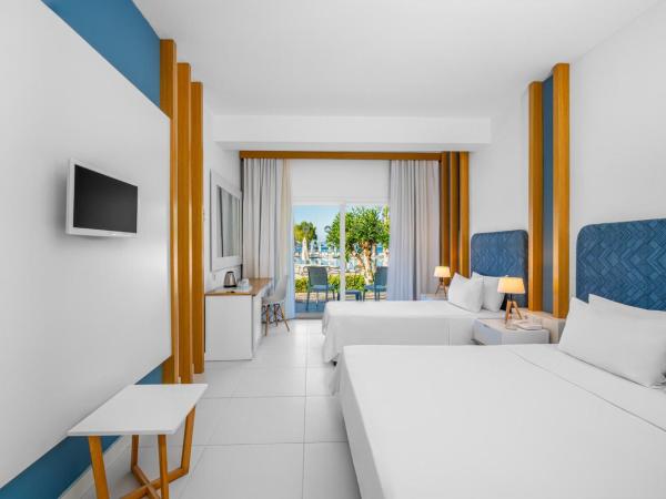 Labranda TMT Bodrum : photo 1 de la chambre chambre double supérieure - vue sur jardin
