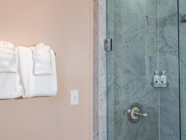 Roomza New Orleans at Melrose Mansion : photo 6 de la chambre chambre lit queen-size classique