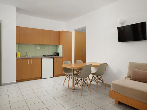 Acropolis Apartments : photo 6 de la chambre appartement