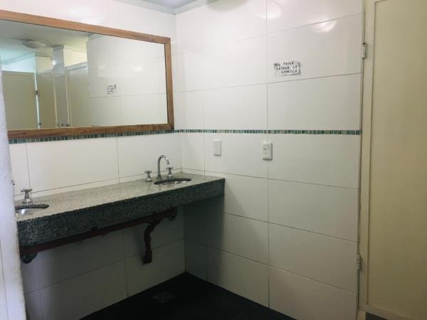 Hotel Chipre : photo 2 de la chambre chambre double standard avec salle de bains commune