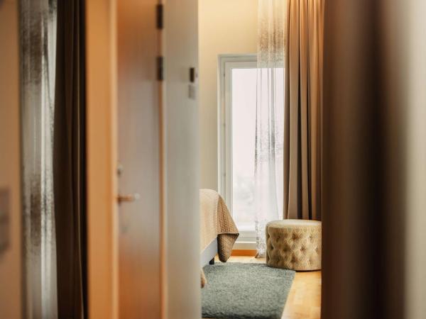 Best Western Malmo Arena Hotel : photo 5 de la chambre suite junior lit king-size