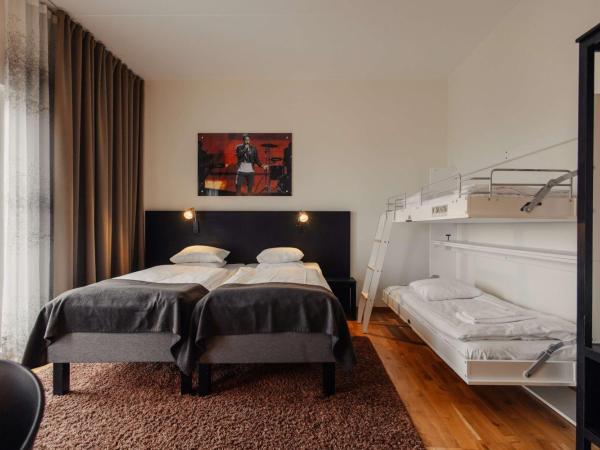 Best Western Malmo Arena Hotel : photo 1 de la chambre chambre familiale