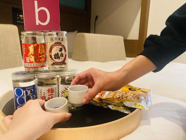 the b akasaka-mitsuke : photo 10 de la chambre special bunk bed room (2 single beds + 1 bunk bed) - non-smoking