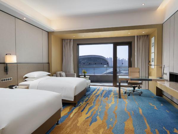 InterContinental Wuhan, an IHG Hotel - Yangtze River View : photo 2 de la chambre chambre lits jumeaux classique