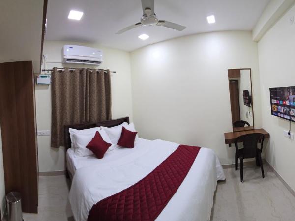 Hotel NJ Residency : photo 8 de la chambre chambre lit queen-size deluxe