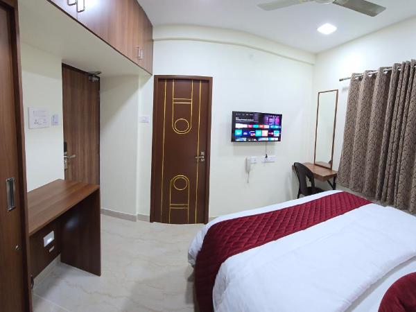 Hotel NJ Residency : photo 7 de la chambre chambre lit king-size deluxe