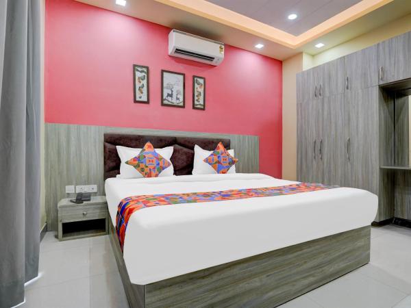 FabHotel Sky : photo 1 de la chambre chambre familiale