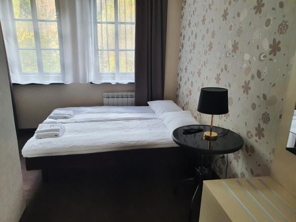 Hotel Kolorowa : photo 3 de la chambre suite familiale avec balcon