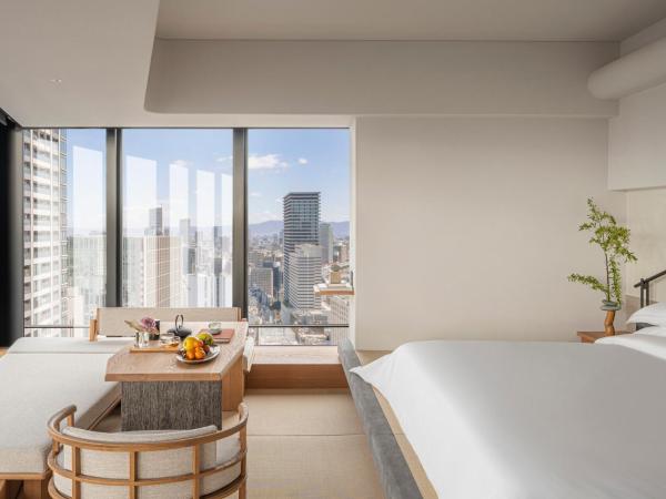 Four Seasons Hotel Osaka : photo 3 de la chambre tatami premier corner king suite