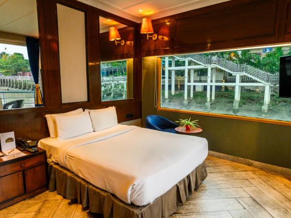 Polo Floatel Kolkata : photo 3 de la chambre chambre double deluxe