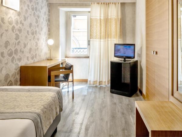 Hotel Italia : photo 6 de la chambre chambre simple classique