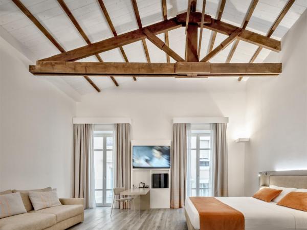 Hotel Italia : photo 2 de la chambre suite